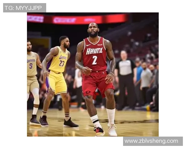 2020年10月3日湖人热火对决回顾总决赛精彩瞬间与球员表现分析